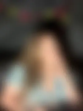 babyizzie's Live Sex Cam Show