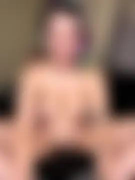 xxIvyDragonbornxx's Webcam Show