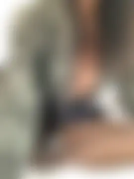 Dayana2022's Live Sex Cam Show