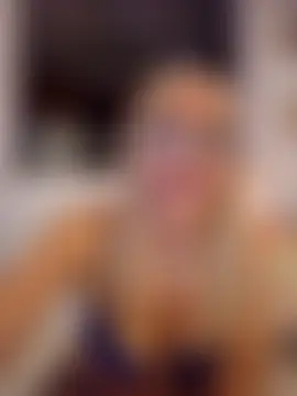 kikkastar's Live Sex Cam Show