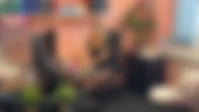 legsLONG's Live Sex Cam Show