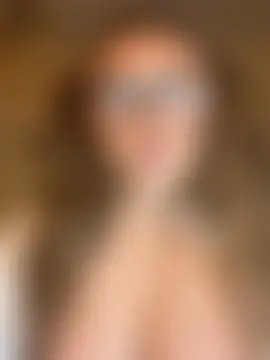 babyizzie's Webcam Show