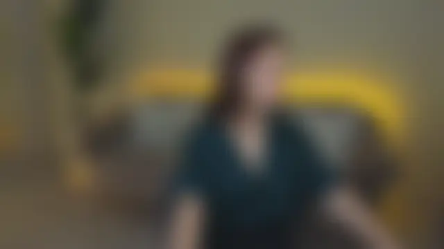 LindaRobertz's Webcam Show