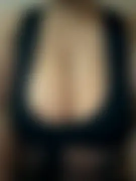 Queen_Curvyy Adlı Modelin Web Kamerası Şovu