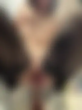 pantyless' Webcam Show