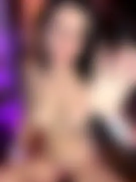 MissIvory95's Live Sex Cam Show