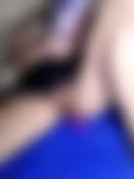 Sofia-squirt01's Webcam Show
