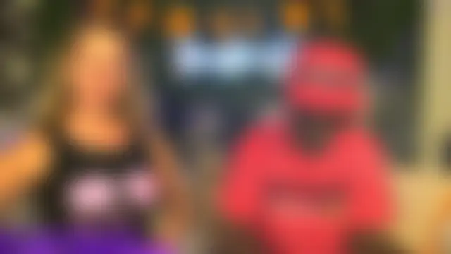 boomboomr00m's Webcam Show