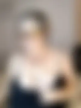 Pumabionda's Live Sex Cam Show