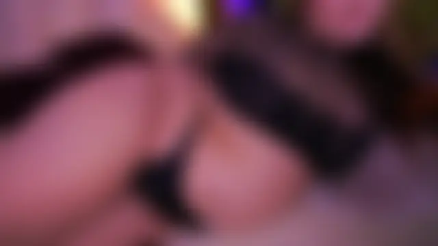 CuteAmberr's Webcam Show