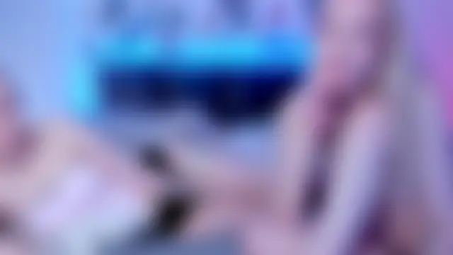 AlexRoseLiRed's Webcam Show