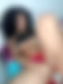 CurlyBitch's Webcam Show
