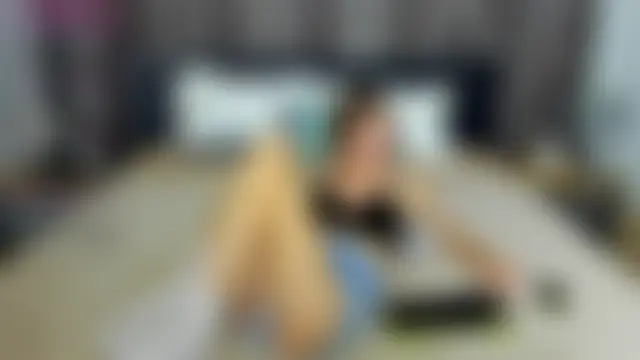 EvaToniz's Webcam Show