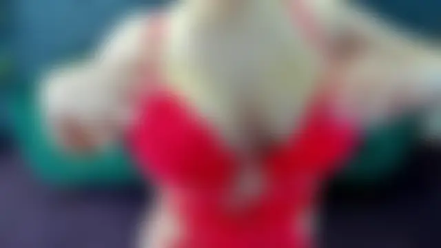 MegaBoobsDee's Live Sex Cam Show