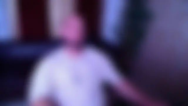 AdamJamesonn 现场性爱视讯表演
