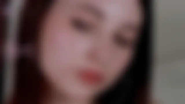 Kimmie_shine 现场性爱视讯表演