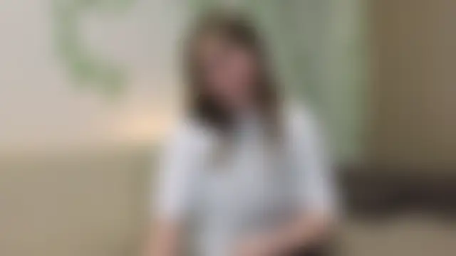 AddieRozo 现场性爱视讯表演