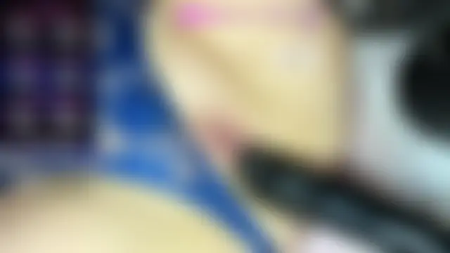 Hot_Kuki 现场性爱视讯表演
