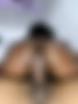 valmon21's Live Sex Cam Show