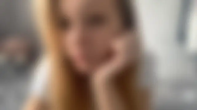 _petaI's Live Sex Cam Show