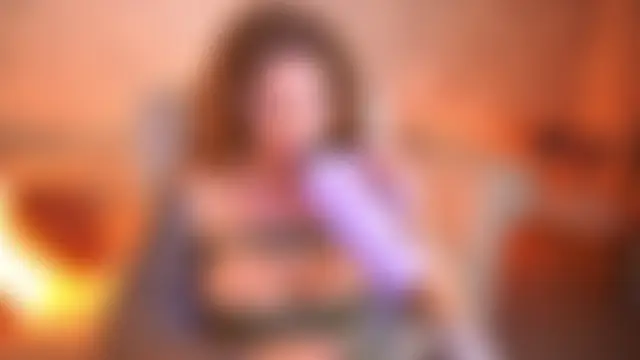 CurlyCandyXX's Live Sex Cam Show