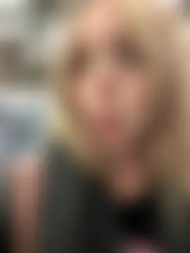 LoraaDoll's Live Sex Cam Show