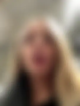LoraaDoll's Live Sex Cam Show
