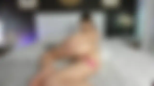 AlannaRussell_'s Webcam Show