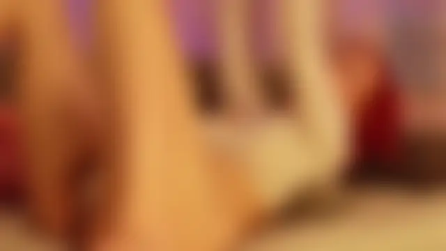 Molly_Wett_Pussy's Webcam Show