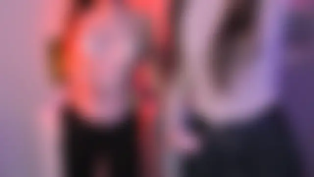 lola_swon's Live Sex Cam Show