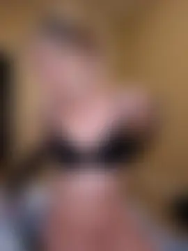 AmethystFoxx's Live Sex Cam Show