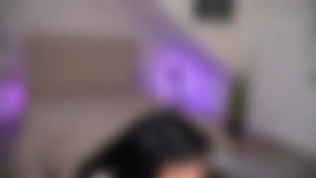 hotmilfbitch's Live Sex Cam Show