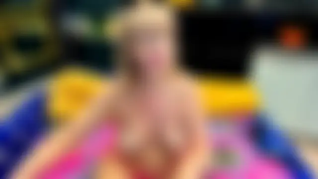 FlirtyMary's Live Sex Cam Show