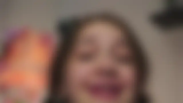 AmiLewis' Live Sex Cam Show