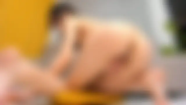 IreneHabibi's Live Sex Cam Show