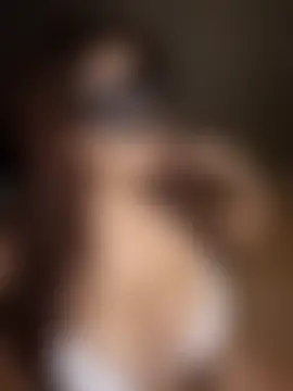 ladyesmee99's Live Sex Cam Show