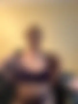 Angela_37's Live Sex Cam Show