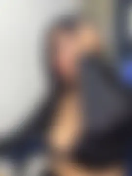_Isabella_1's Live Sex Cam Show