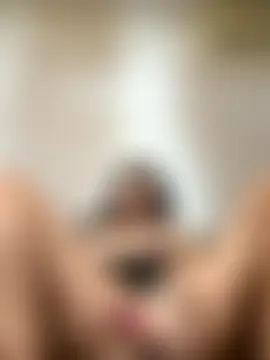 Almmaxxxx's Live Sex Cam Show