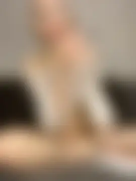 alicefrail's Live Sex Cam Show