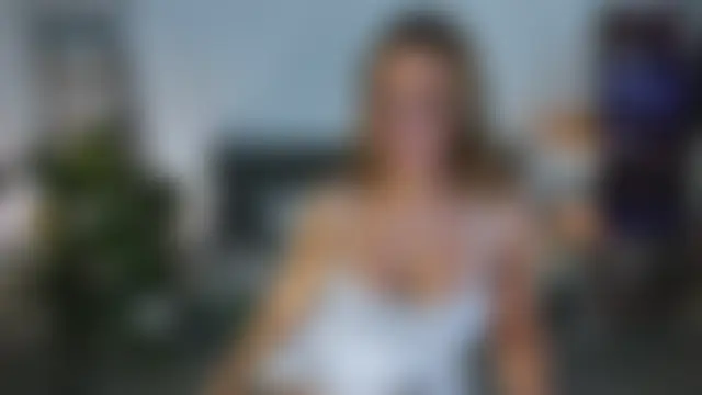 LiluDallass' Live Sex Cam Show