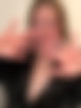 PussiesnCream_'s Live Sex Cam Show
