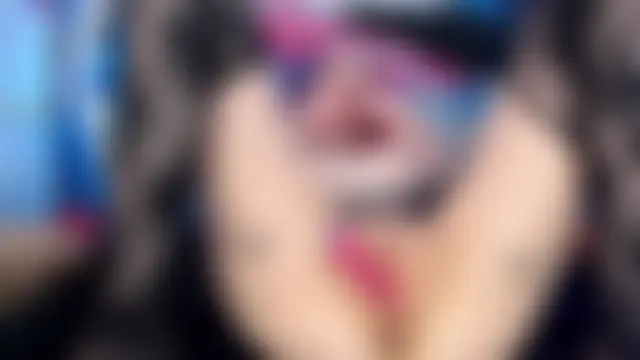 Sweeeets85's Live Sex Cam Show