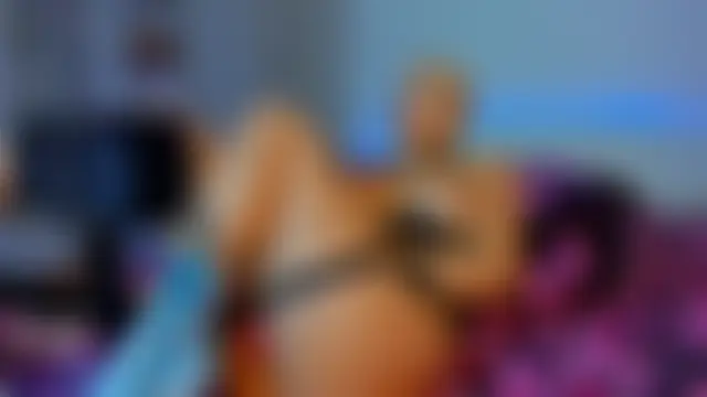 LucyPaigee's Live Sex Cam Show