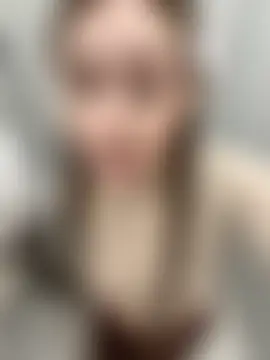 FroggyAnna's Live Sex Cam Show