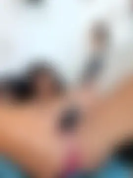 EmySkinny85's Live Sex Cam Show