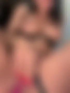 Penelopehot_83's Live Sex Cam Show