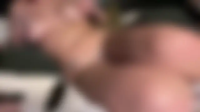 HotWifeJules' Live Sex Cam Show
