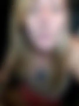 SheIsSomething's Live Sex Cam Show