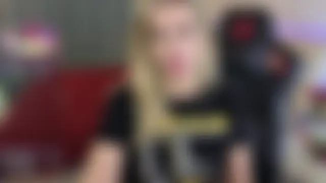 SorayaSapeca's Live Sex Cam Show